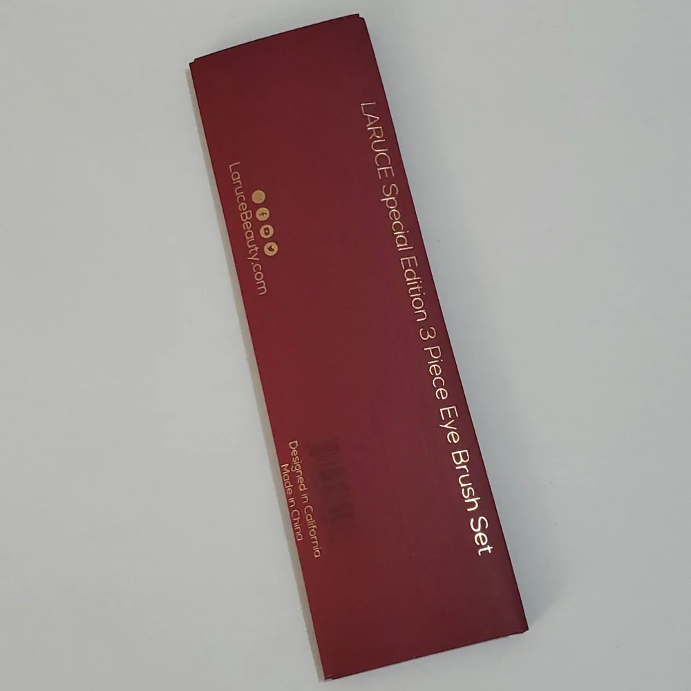LARUCE BEAUTY SPECIAL EDITION 3 PIECE EYE BRUSH SET -BRAND NEW/SEALED